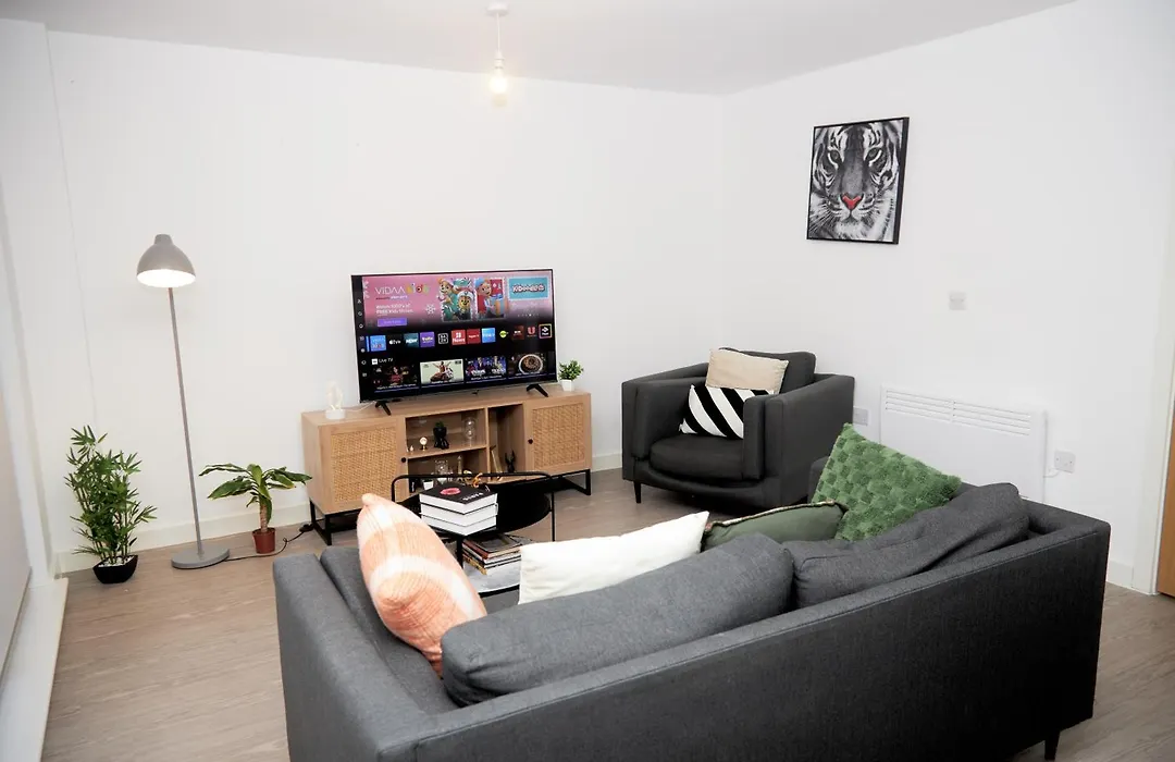Obi'S House&Suites - Luxury 2Bed Duplex Apartment With Balcony-1